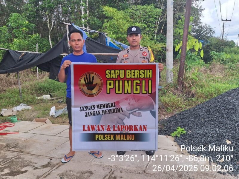 Semengat Gencarkan Sosialisasi Saber Pungli, Dilakukan Oleh Personil Polsek Maliku