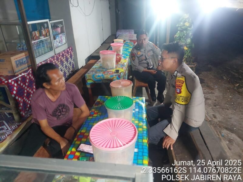 Door To Door, Bhabinkamtibmas Sampaikan Pesan Kamtibmas