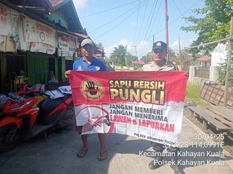 Polsek Kahayan Kuala lakukan sosialisasi kepada warga terkait telah di bentuknya Tim Satgas Saber Pungli di Wilkum Polres Pulang Pisau