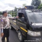 SATLANTAS POLRES PULANG PISAU INGATKAN PENGEMUDI UNTUK PAKAI SAFETY BELT