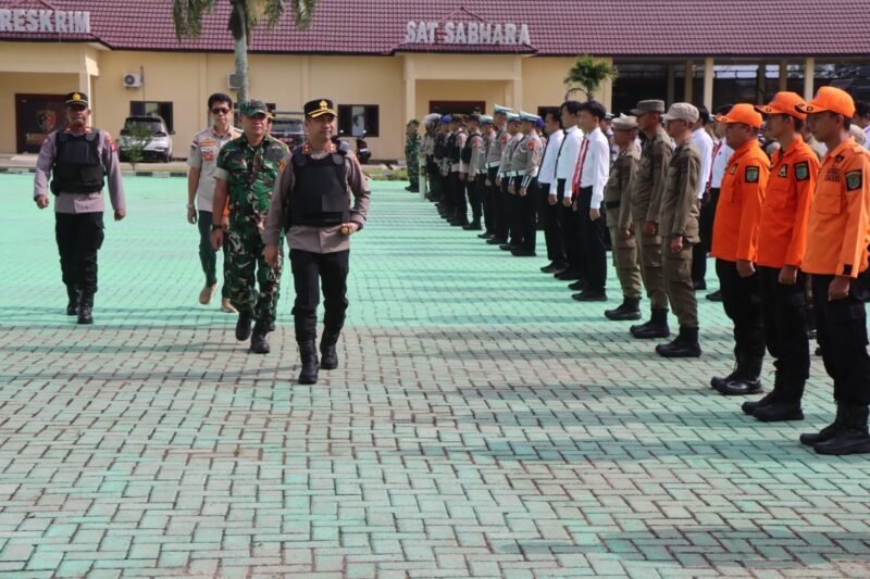 Kapolres Pulang Pisau Pimpin Apel Gelar Kesiapan Menghadapi Hari Buruh Internasional