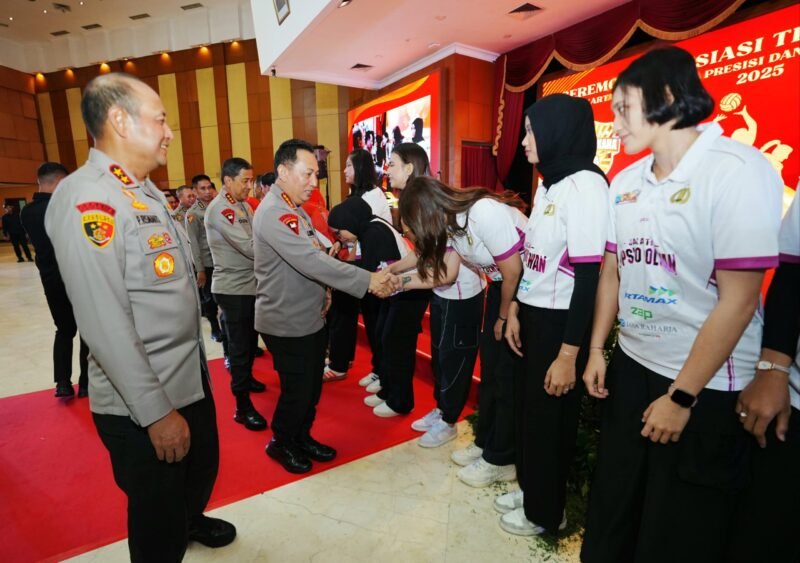 Apresiasi Tim Voli, Kapolri Terus Bawa Harum Nama Institusi