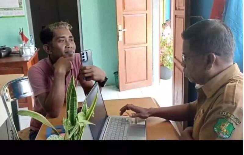Pemuda LSM Arogan, Mendatangi SDN Duko 1 Kecamatan Arjasa Pulau Kangean