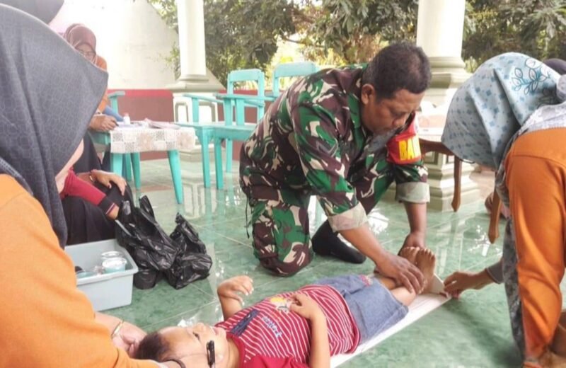 Babinsa Desa Jati Aktif Dampingi Posyandu, Cegah Stunting Demi Anak Indonesia Sehat