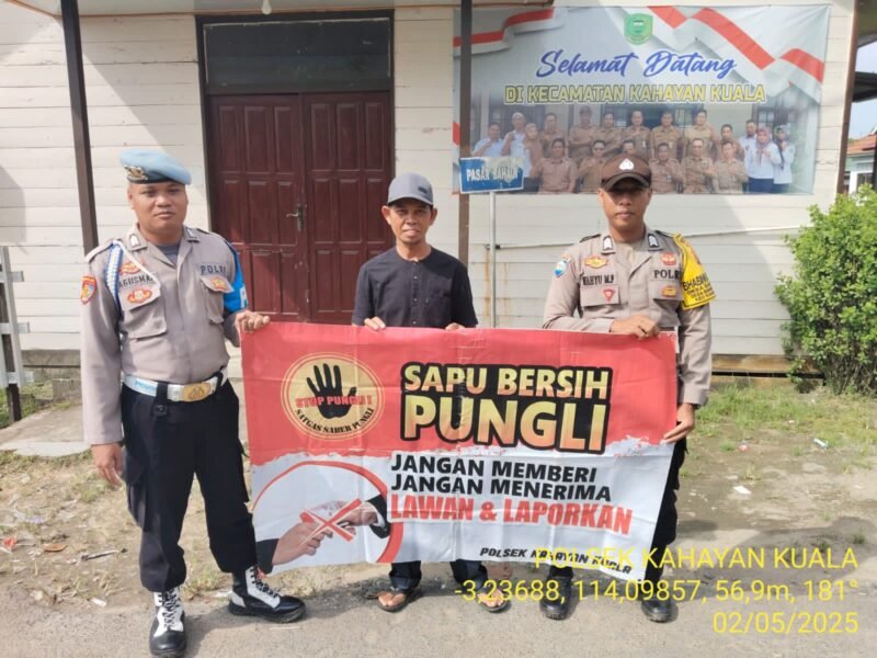 Polsek Kahayan Kuala lakukan sosialisasi kepada warga terkait telah di bentuknya Tim Satgas Saber Pungli di Wilkum Polres Pulang Pisau