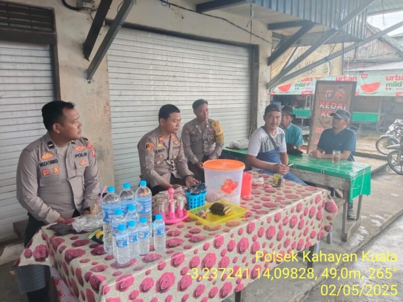 Gelar Jumat Curhat, Polsek Kahayan Kuala dengarkan Keluhan dan Harapan Masyarakat Desa Bahaur hilir Kec.Kahayan Kuala