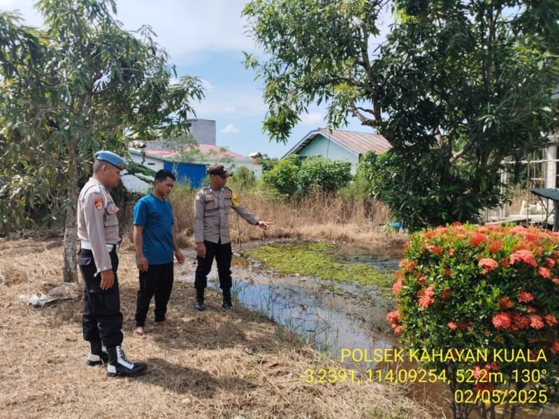 Personel Polsek Kahayan Kuala menyampaikan pesan Kamtibmas, dan Himbauan kamtibmas dan mendukung Program pemerintah terkait ketahanan pangan.