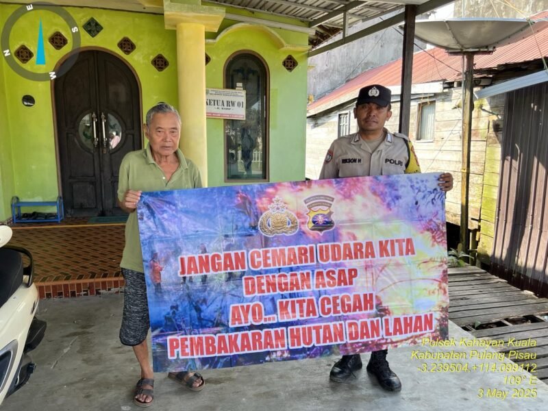 Personel Polsek Kahayan Kuala sambangi warga dan Memberikan himbauan Tentang Larangan Membakar hutan dan lahan