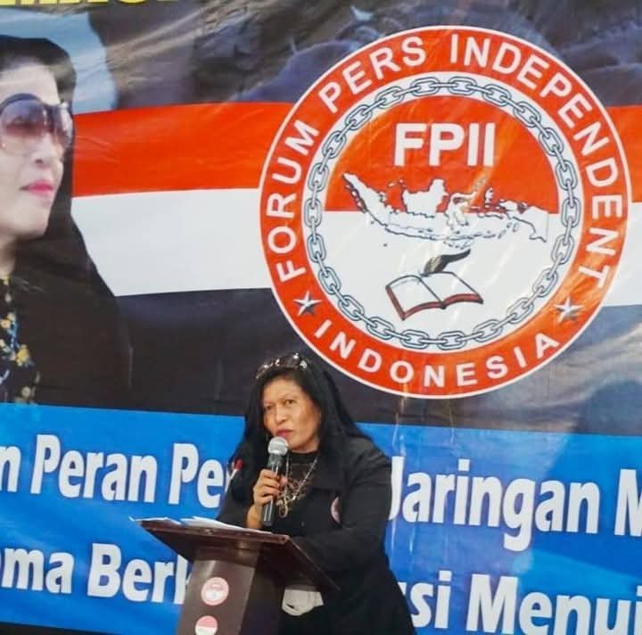 Ketua Presidium FPII :