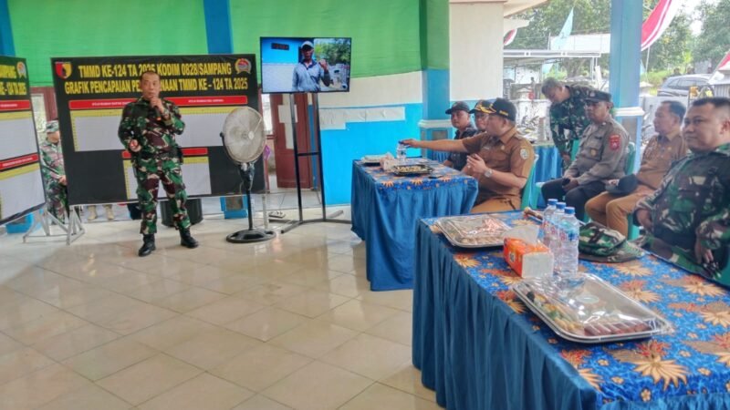 Usai Pimpin Apel Pembukaan, Bupati Sampang Tinjau Langsung Lokasi TMMD di Desa Batu Karang