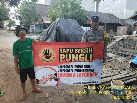 Polsek Kahayan Kuala lakukan sosialisasi kepada warga terkait telah di bentuknya Tim Satgas Saber Pungli di Wilkum Polres Pulang Pisau