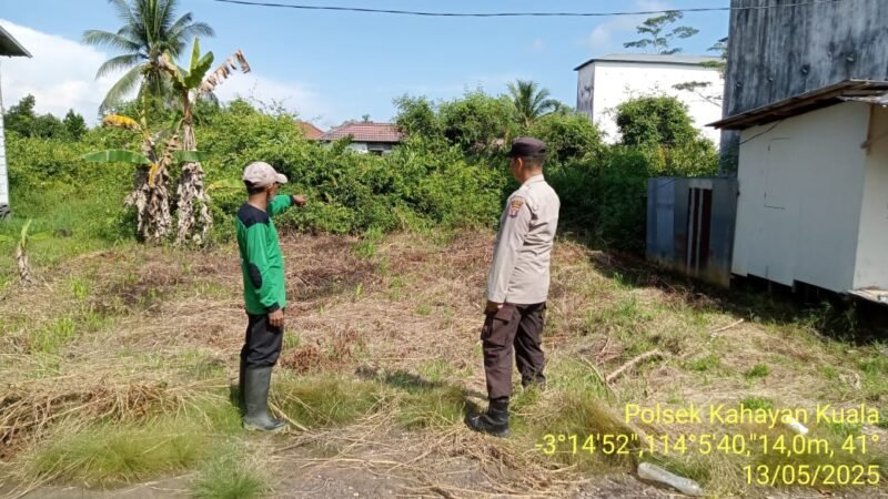 Personel Polsek Kahayan Kuala sambangi warga dan Memberikan himbauan Tentang Larangan Membakar hutan dan lahan