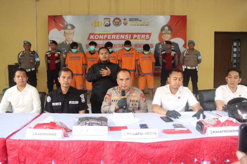 Polresta Sidoarjo Bekuk Pelaku, Tindak Pencurian Dengan Kekerasan Di Sukodono