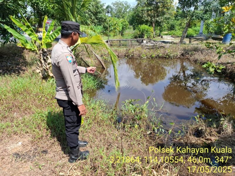 Personel Polsek Kahayan Kuala sambangi warga dan Memberikan himbauan Tentang Larangan Membakar hutan dan lahan