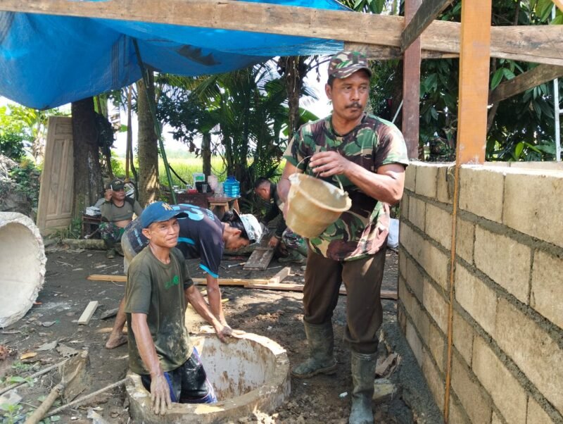 Progres Rehab RTLH TMMD Kodim HST Semakin Mantap: Pemasangan Septic Tank untuk Sanitasi Sehat