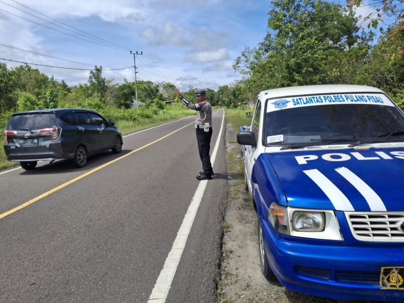 Anggota Satlantas Polres Pulang Pisau Giat Patroli Wilayah Dan Atensi Jalur Rawan Laka Lantas