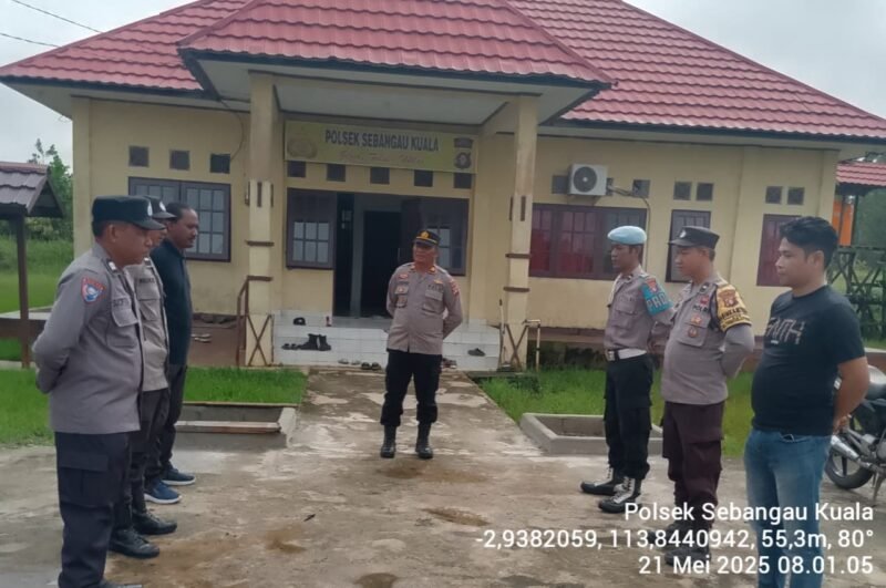 Polsek Sebangau Kuala Laksanakan Apel Serah Terima piket jaga di Halaman Mako Polsek Sebangau Kuala