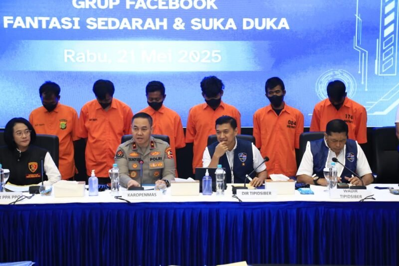 Bareskrim Polri Ungkap Grub, Facebook Penyebar Pornografi Anak Enam Tersangka Ditangkap