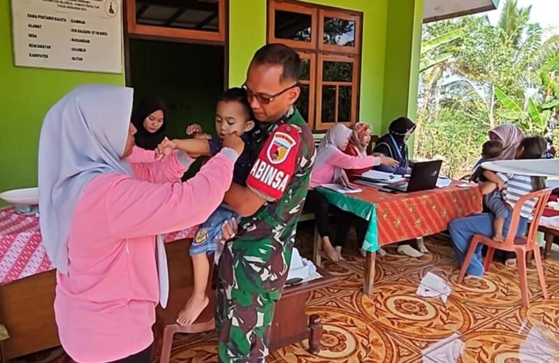 Babinsa Pohgajih Dan Posyandu Melati Bersatu Padu Untuk Balita Sehat Bebas Stunting