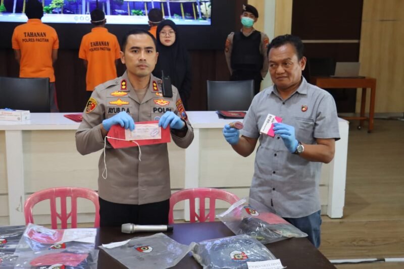 Polres Pacitan Amankan Preman, Mengaku Karang Taruna, Palak Sejumlah Toko Modus Iuran Kebersihan