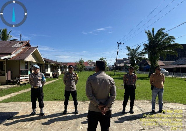 Melaksanakan kegiatan Apel SOC siaga bencana & Penyampaian arahan dari Pimpinan kepada Anggota terkait tugas di lapangan