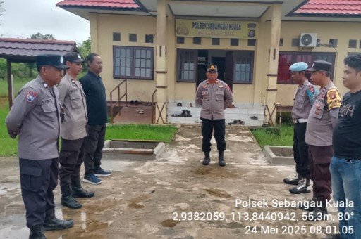 Polsek Sebangau Kuala Laksanakan Apel Serah Terima piket jaga di Halaman Mako Polsek Sebangau Kuala