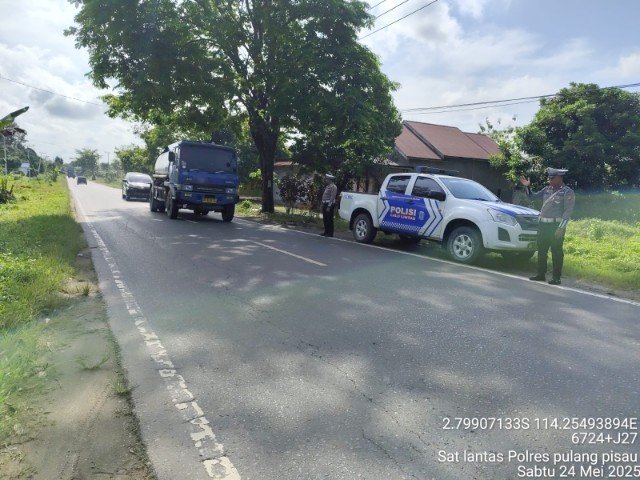 Anggota Satlantas Polres Pulang Pisau Giat Patroli Wilayah Dan Atensi Jalur Rawan Gangguan Kamtibmas Laka Lantas
