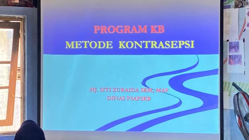 Sinergitas Satgas TMMD Kodim 1009/Tla Dengan DP2KBP3A Berikan Penyuluhan Kepada Warga Desa Gunung Melati