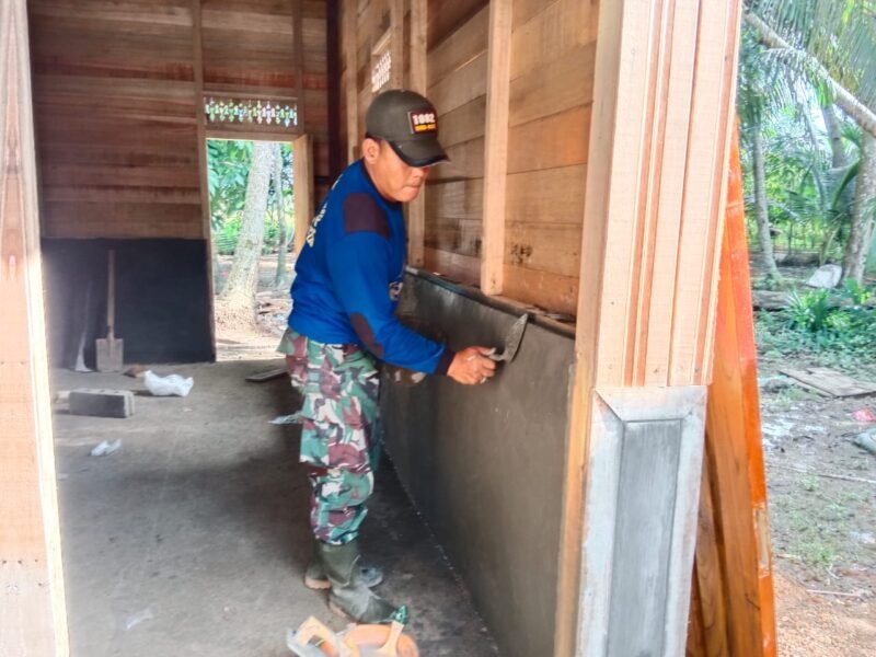 Program TMMD, ke-124 Kodim 1002/HST Terus Genjot Rehab RTLH di Pengambau Hilir Luar
