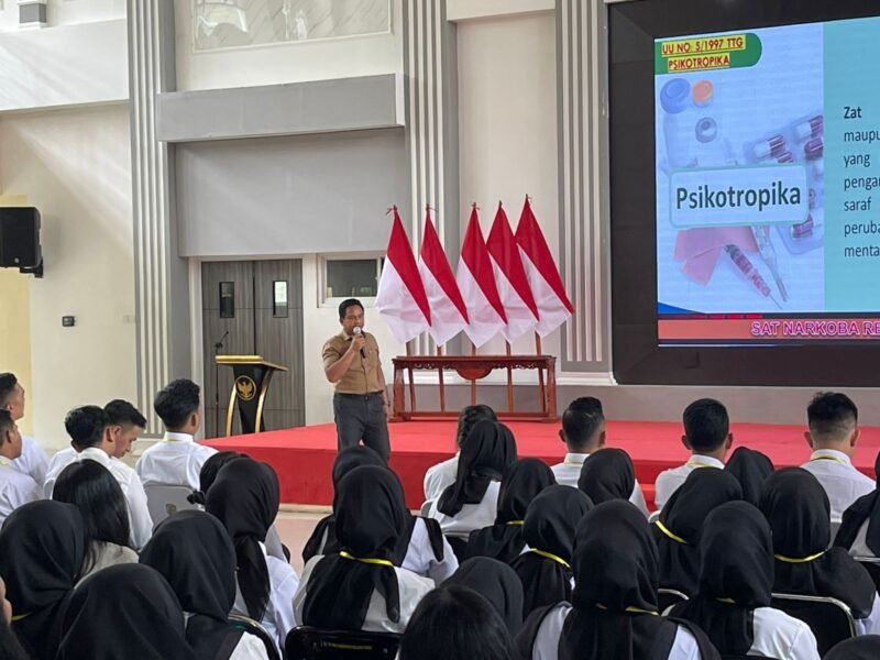 Wujud Nyata Dukung Asta Cita Presiden RI, Satresnarkoba Polres Pulang Pisau, Berikan Penyuluhan kepada Ratusan CPNS