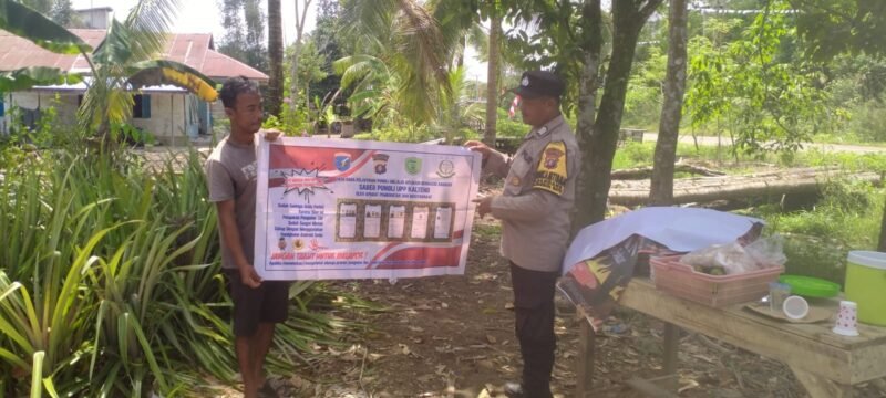 Bhabinkamtibmas Polsek Pandih, Batu Sosialisasikan Program Saber Pungli