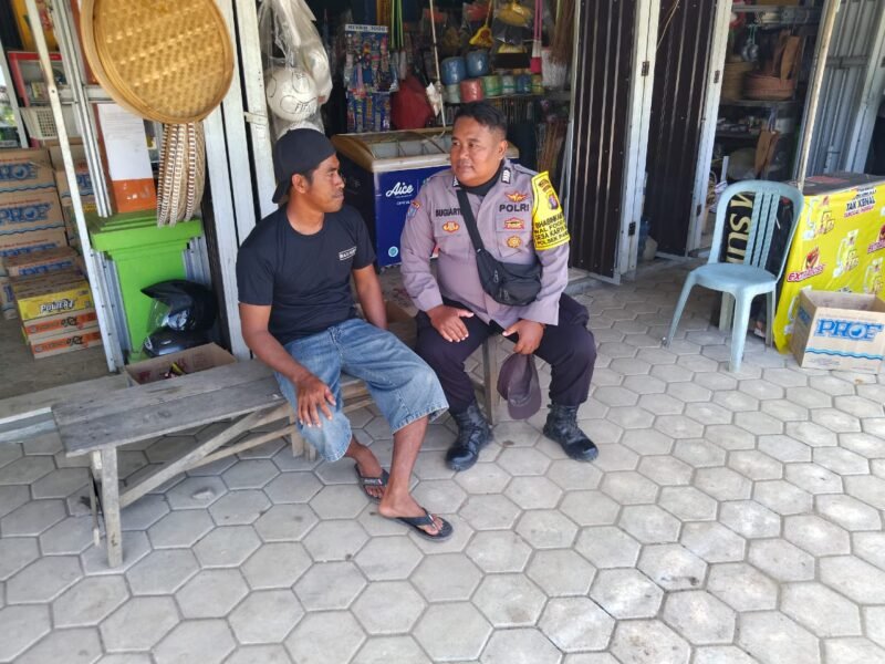 Dengan Rutin Sambang, Bhabinkamtibmas Food Estate Sampaikan Pesan Kamtibmas