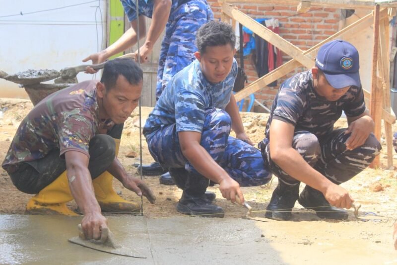 Masyarakat Sekitar Lokasi TMMD Kodim 1009/atla Heran Ternyata Selain Jago Perang TNI Juga Jago Memainkan Alat Tukang