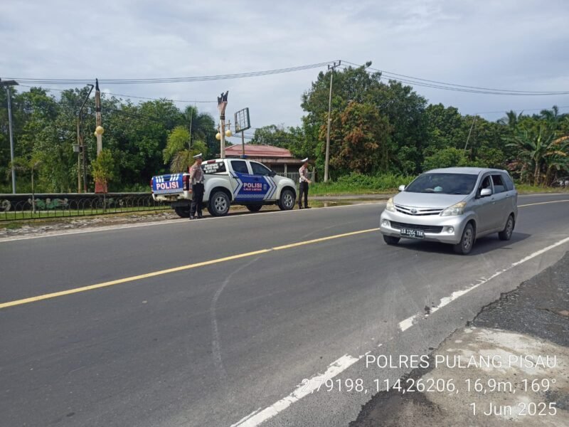 Anggota Satlantas Polres Pulang Pisau, Giat Patroli Wilayah Dan Atensi Jalur Rawan Laka Lantas