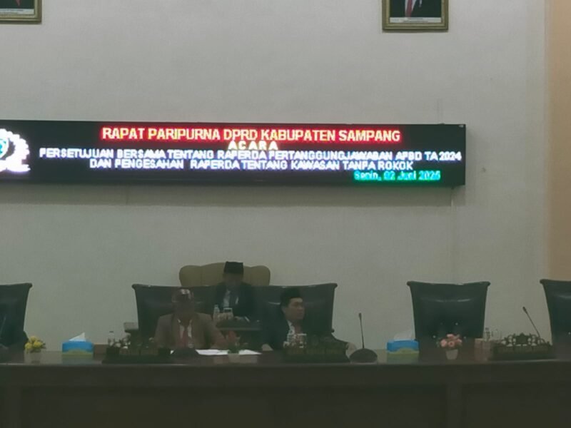 Pemkab Sampang dan DPRD, Sepakati Raperda Pertanggungjawaban APBD dan Kawasan Tanpa Rokok