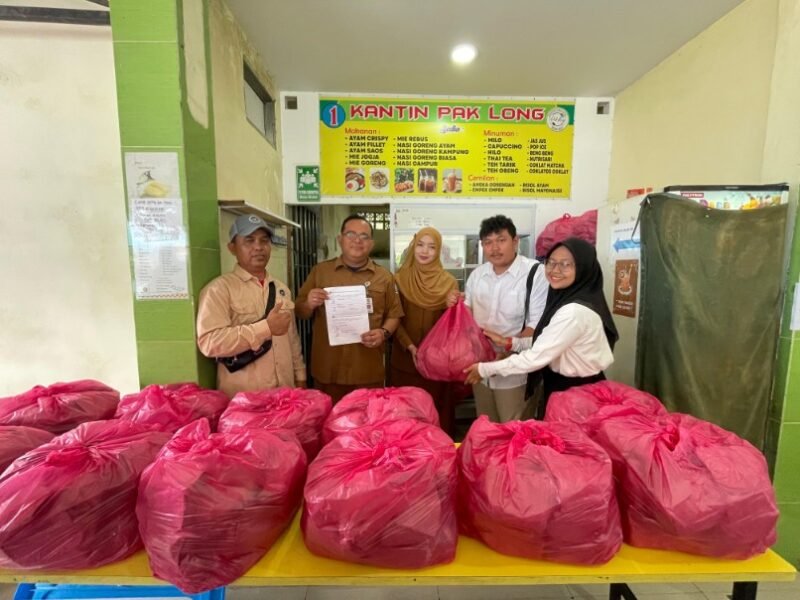 Dukung Program, Presiden, SMAN 1 Batam Terima Program MBG