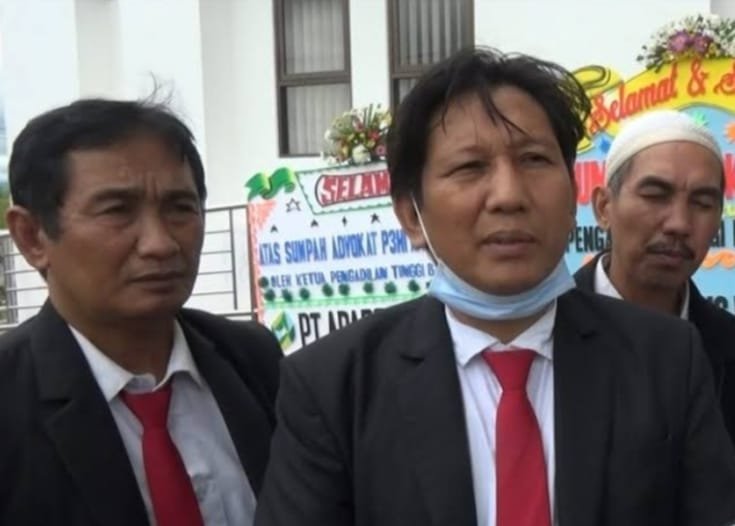 Foto : Aspihani Ideris Ketua Umum P3HI dan Wijiono Sekretaris P3HI