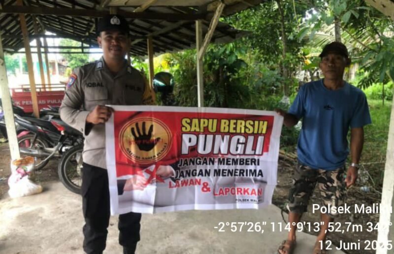 Bhabinkamtibmas Polsek Maliku, Sosialisasikan Saber Pungli Wujudkan Birokrasi Yang Transparan Bebas Pungli