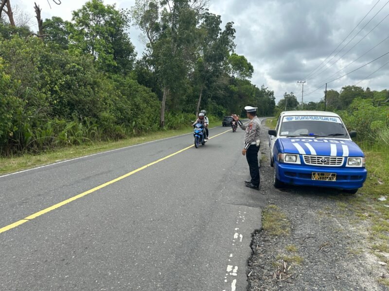 Satlantas Polres Pulang Pisau Siagakan Patroli Daerah Rawan Laka dan Rawan Pelanggaran Lalu Lintas Sekitar