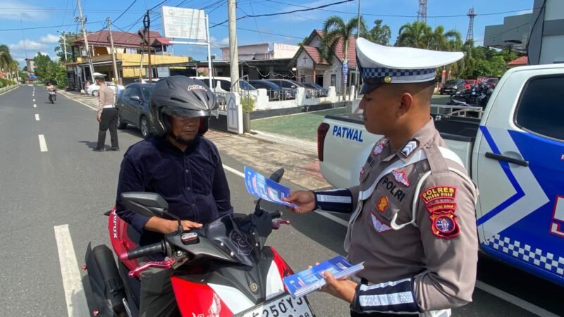 Personel Lantas, Memberikan Himbauan Dan Pembagian Brosur Kamseltibcarlantas