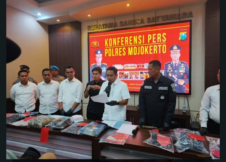 TETAPKAN TERSANGKA DALAM KASUS KEMATIAN ALFAN WARGA KUTOREJO
