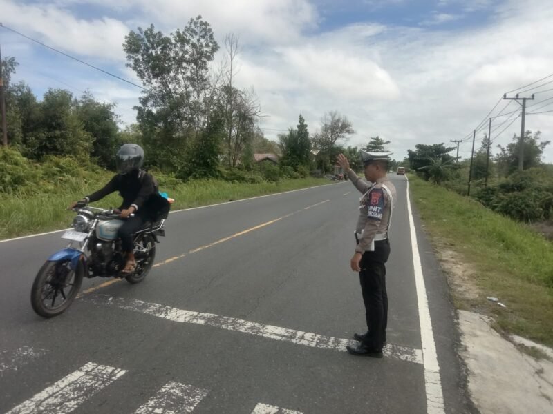 Satlantas Polres Pulang Pisau Siagakan Patroli Daerah Rawan Laka dan Rawan Pelanggaran Lalu Lintas Sekitar