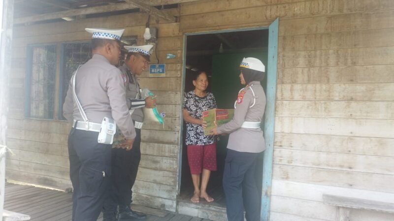 Satlantas Polres Pulang Pisau Kembali Melaksanakan Baksos Kepada Masyarakat Kurang Mampu