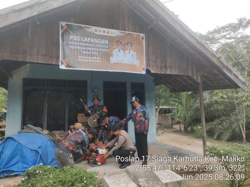 Personel Poslap 17 Wilkum Polsek Maliku Melaksanakan Pengecekan Sarpras Penanggulangan Karhutla