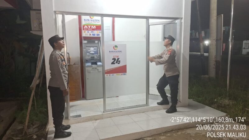 Polsek Maliku Melaksanakan Patroli Malam pada Jam Rawan Gangguan Kamtibmas