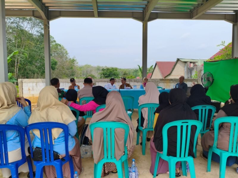 Babinsa Koramil 1008-04/Tanta-Murung Pudak Hadiri Sosialisasi Peningkatan Teknis Kawasan Bebas Jentik Tahun 2025