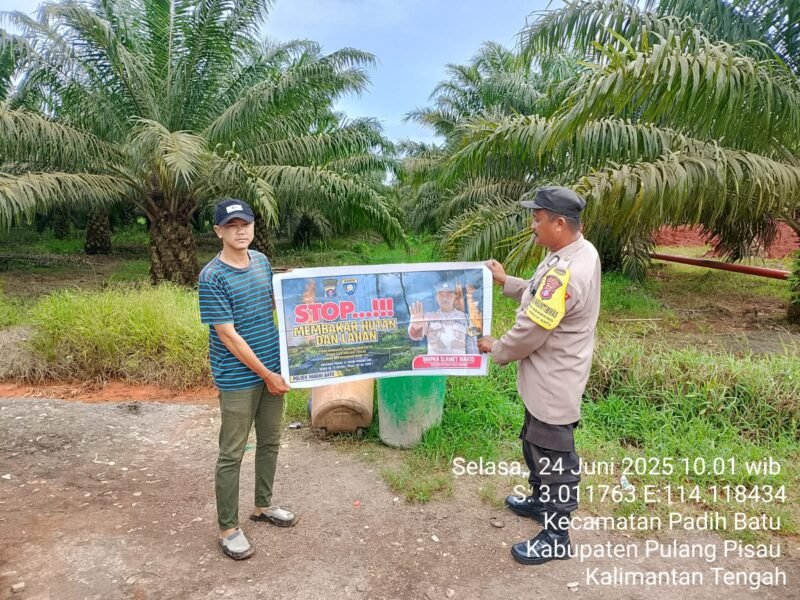 Sampaikan larangan Karhutla kepada masyarakat, saat laks Patroli Dialogis