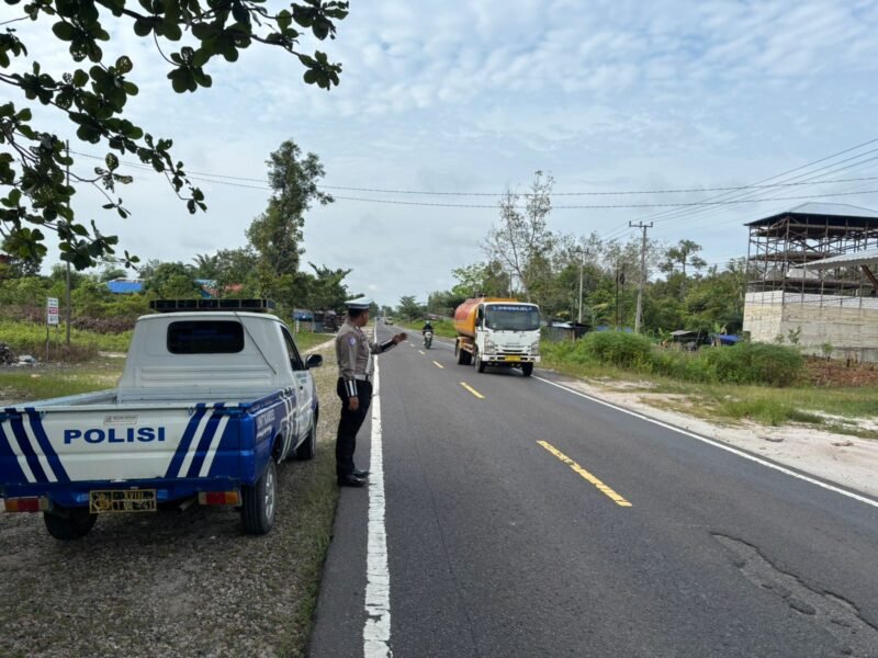 Personel Satlantas Polres Pulang Pisau, Menggelar Patroli Daerah Rawan Laka dan Rawan Pelanggaran Lalu Lintas