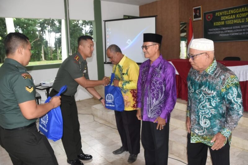 Perkuat Peran TNI AD, Kodim 1002/HST Gelar Komsos dengan Komponen Masyarakat