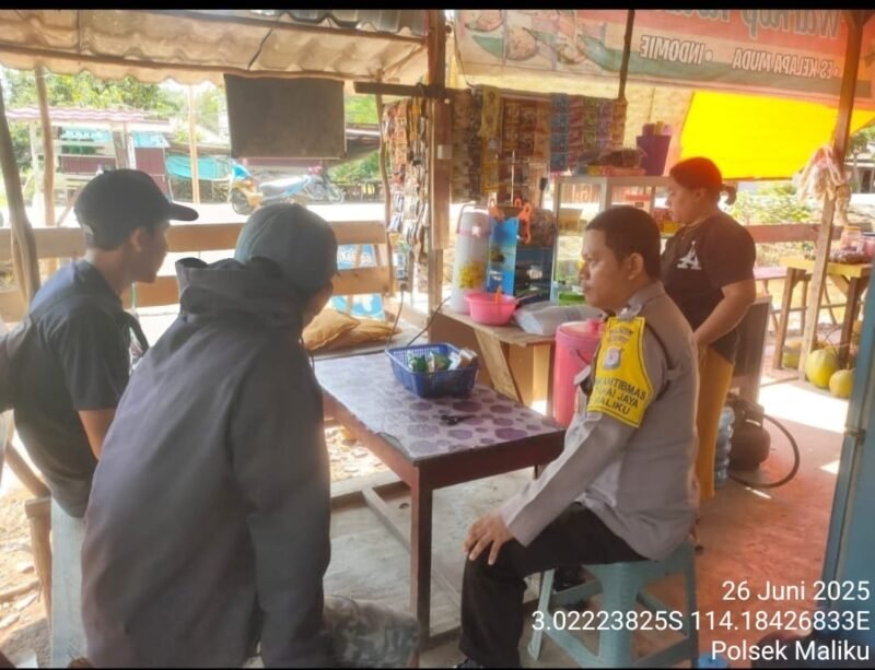 Polsek Maliku Melalui Personel Bhabinkamtibmas Himbau Masyarakat Waspadai Modus Penipuan Online